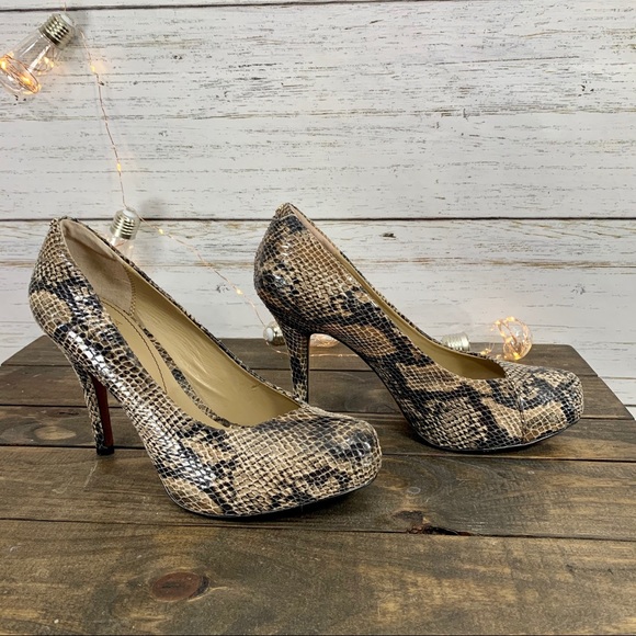 ISOLÁ Cagney Sand Snakeskin Print Platform Heels - Picture 3 of 14